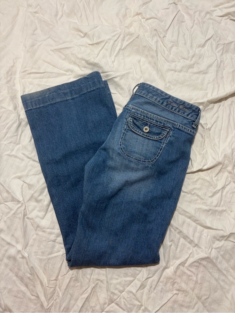 Women's Guess Jeans- Size 29” waist